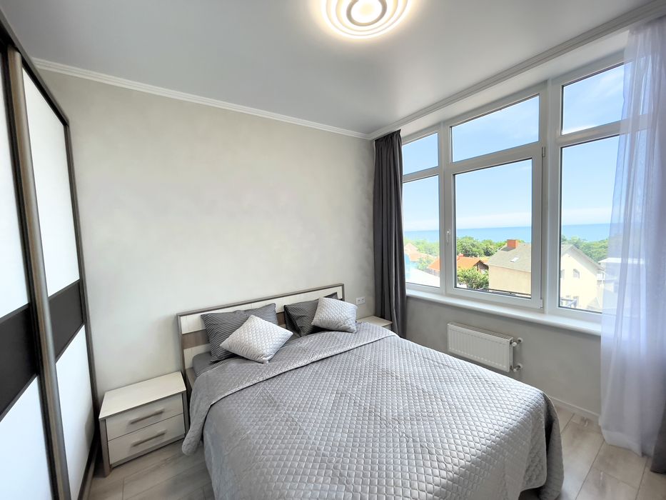 Спальня з видом на море — оренда квартири в Аркадії